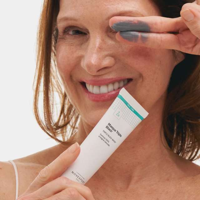 Maschera viso nera purificante allo zinco