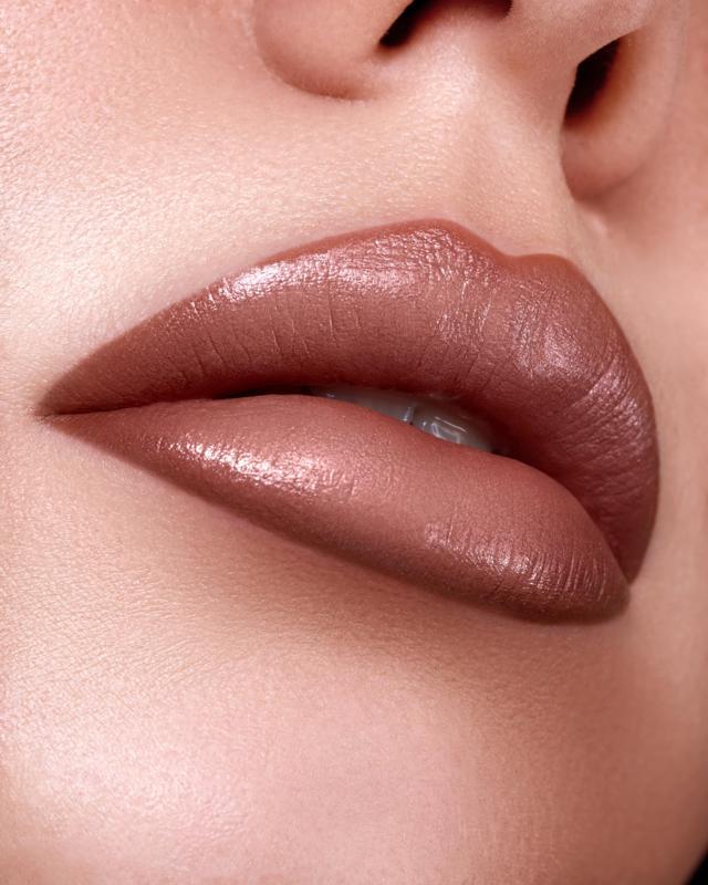 Hyalur-on matitone rossetto