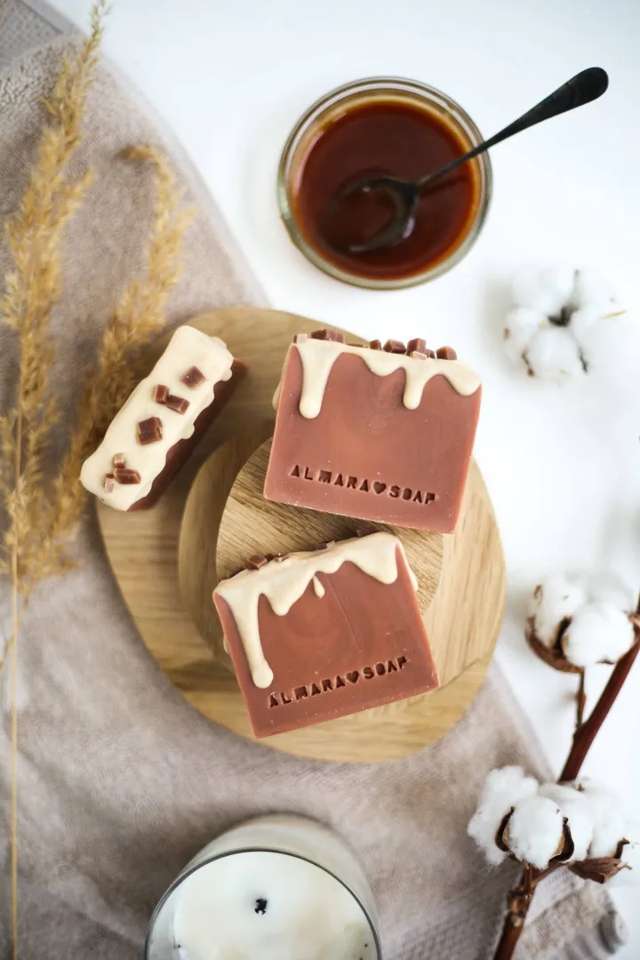 Caramel Cupcake Sapone Artigianale Almara Soap