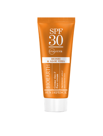 [8029182010067] Crema viso solare SPF 30 UVA/UVB